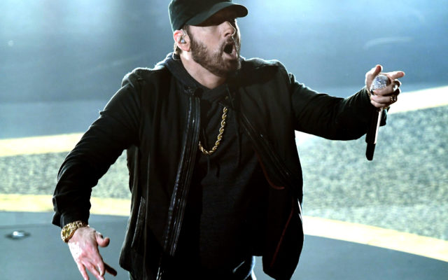Eminem’s surprise performance at the Oscars has mixed reviews…
