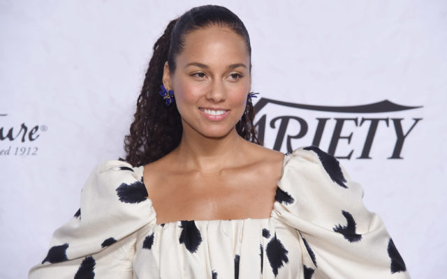 Alicia Keys Lands Exclusive Beauty Deal