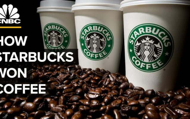 Starbucks Plans To Phase Out Their Iconic Disposable Cups