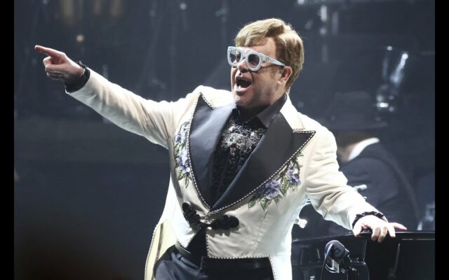 Elton John Fans Stuck In Lobby Of Concert