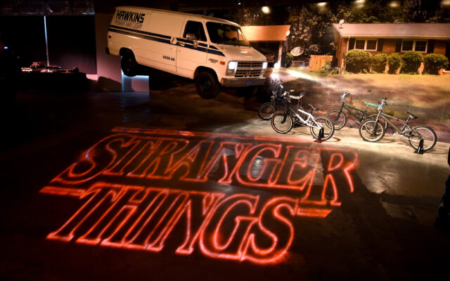 “Stranger Things” Halloween Display